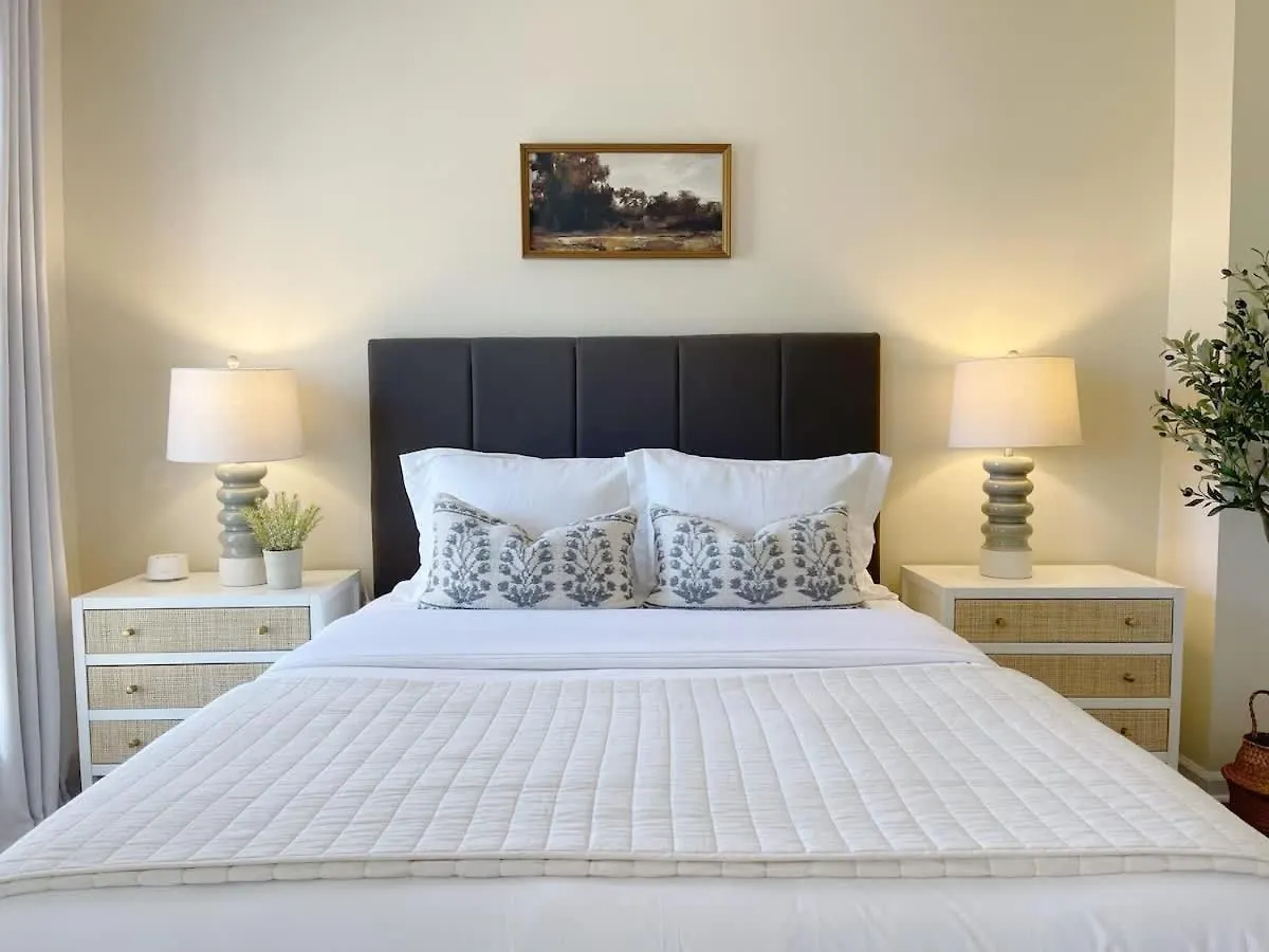 Σπίτι διακοπών Large Sleeps 10 & Downtown Dog Heaven Σαβάνα