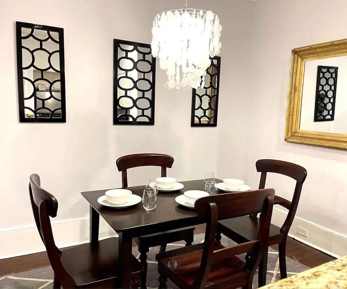 Bee On Broughton - Astonishing Downtown Sav * 薩凡納