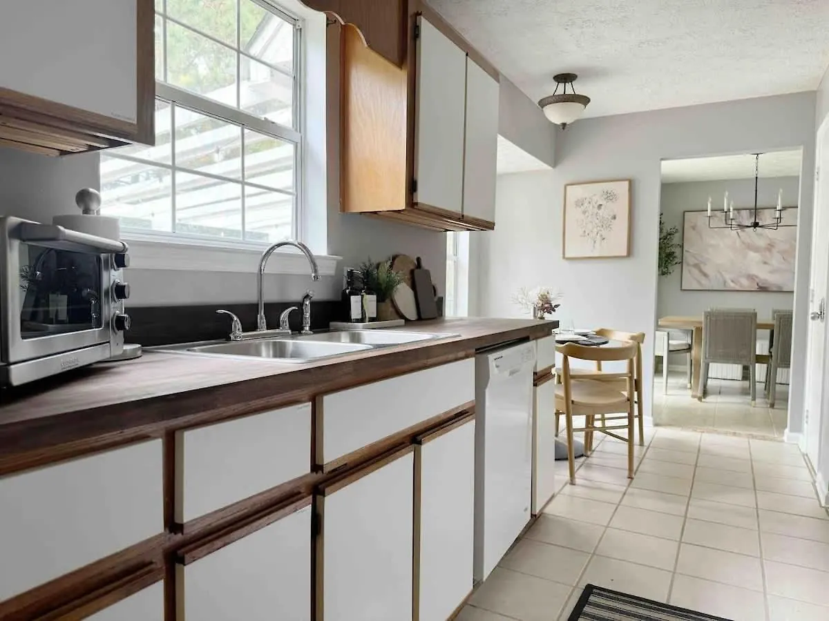 Cozy Near & Downtown Dog Friendly Savannah