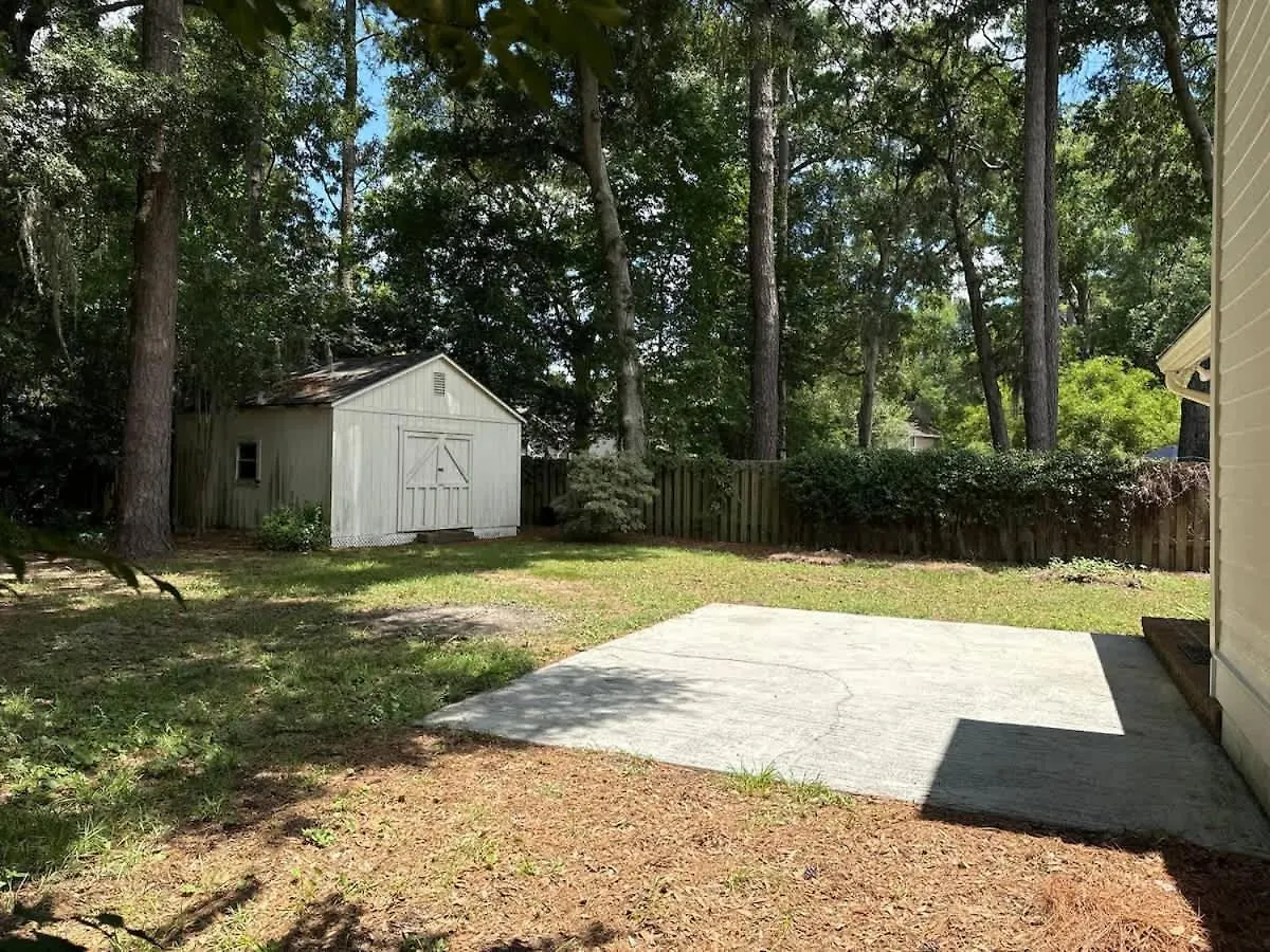 Charming For Family And Dogs Near & *