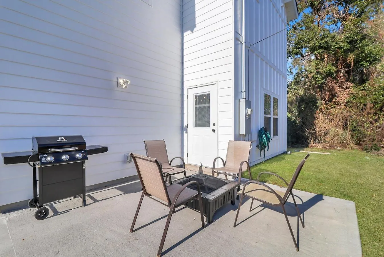 Comfort Sanctuary By Oatland Island Wildlife Center Holiday home Savannah