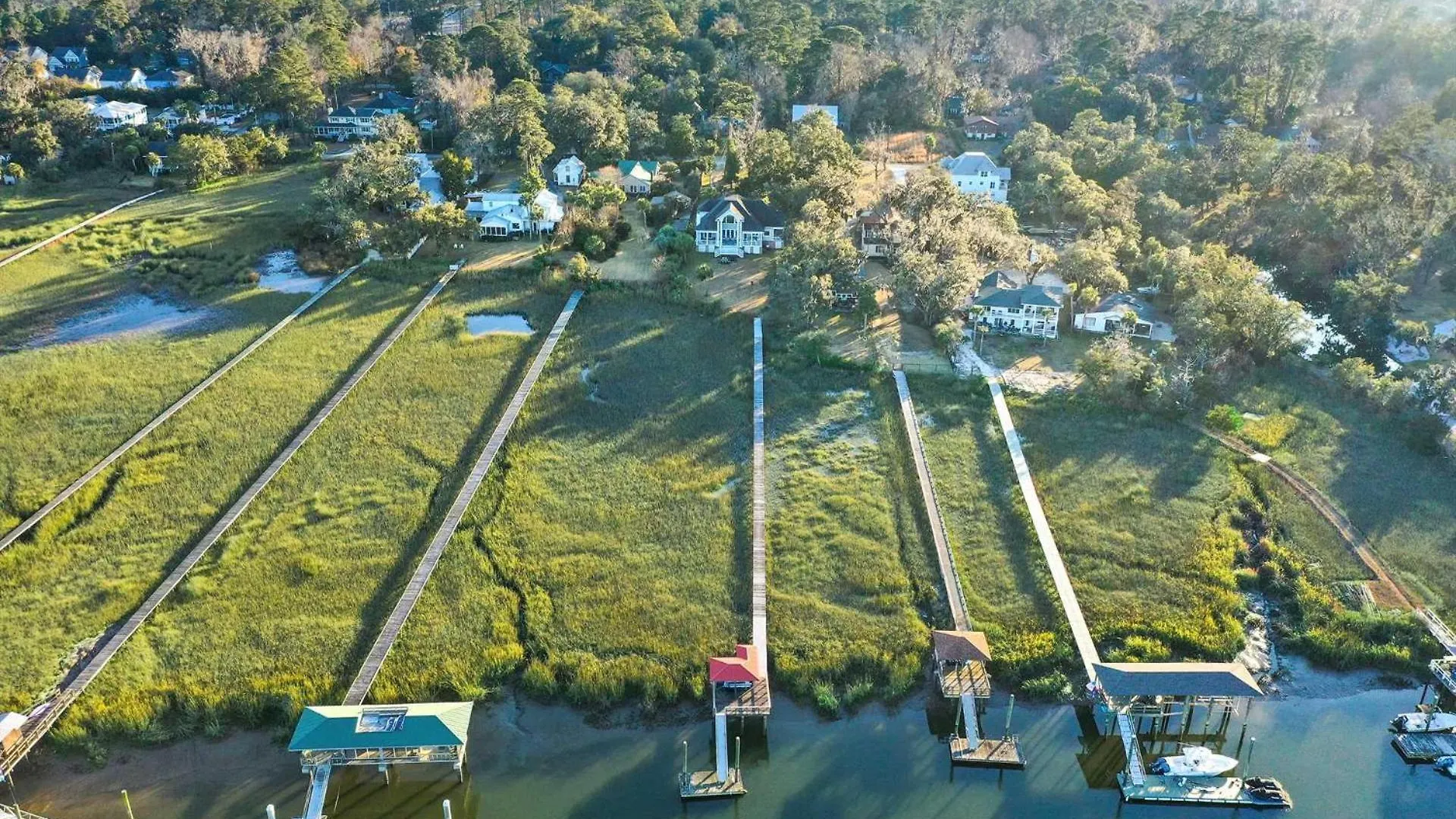 Whitemarsh Island Deep Water Estate