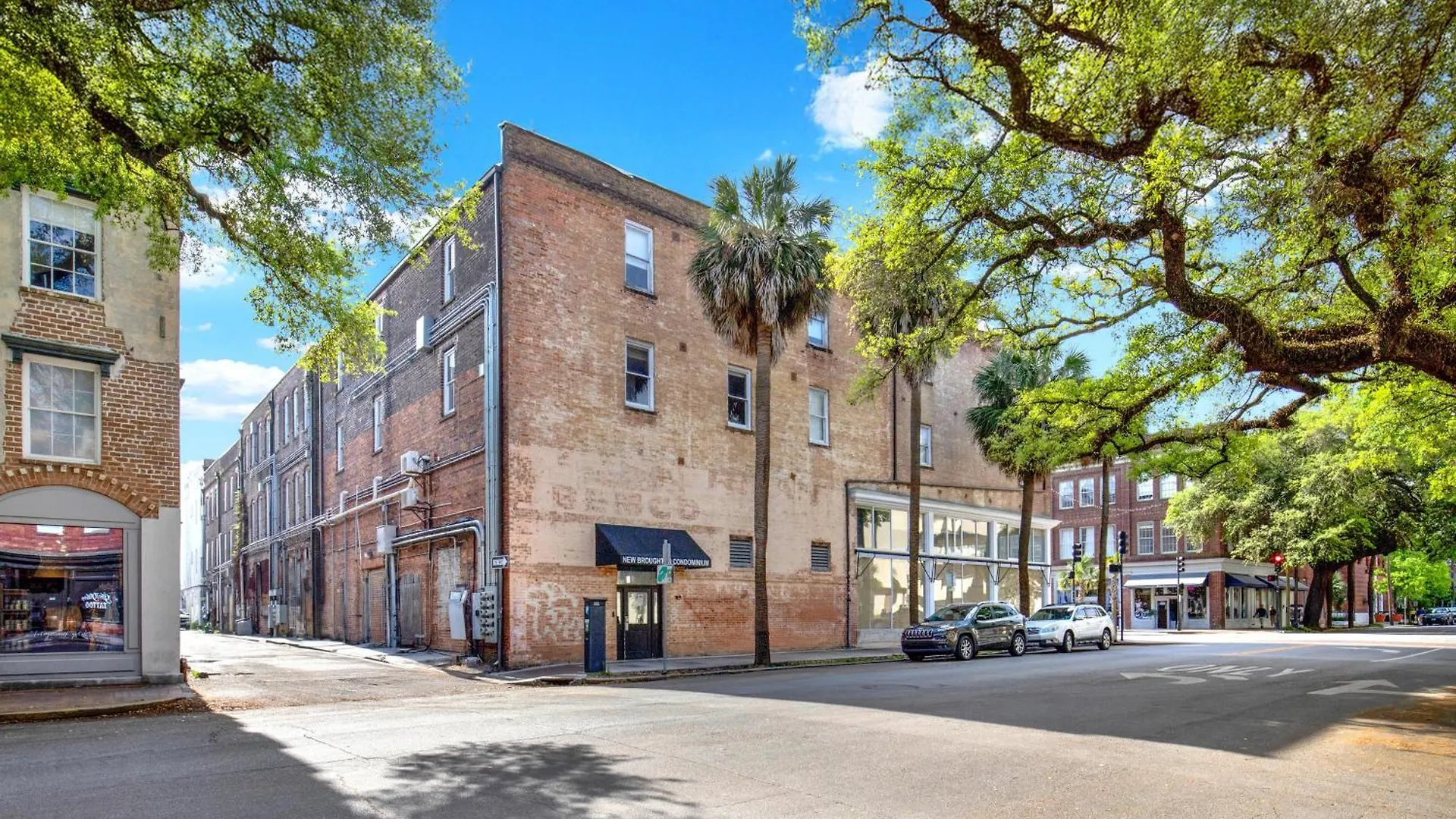 Apartment Midtown Pointe
