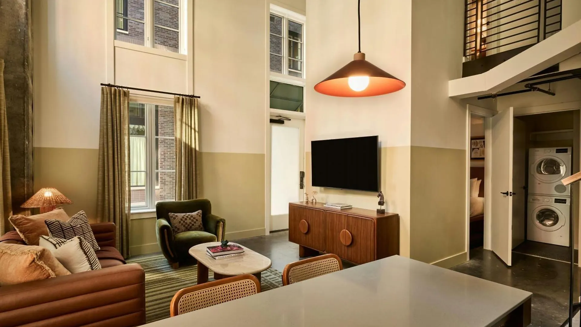 The Ann Savannah, By Marriott Bonvoy 4* Savannah