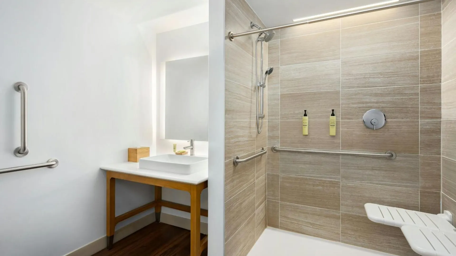 Element Midtown *
