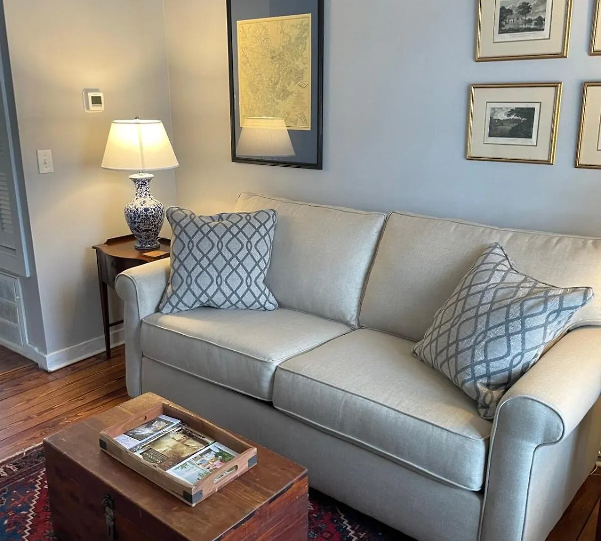 Historic Downtown King Bed Cottage- Parking And Patio * サバンナ