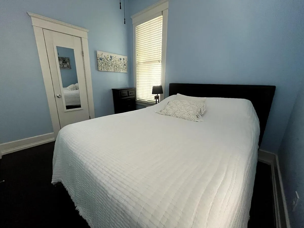Victorian On Duffy Street Tatil Evi