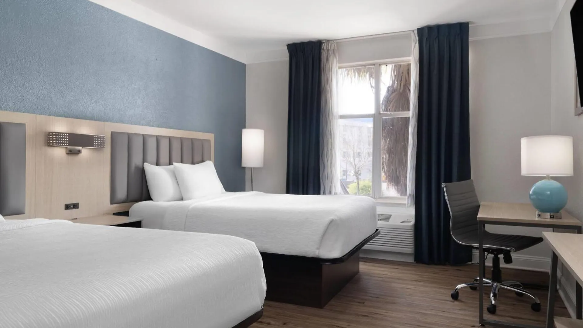 Отель Wingate By Wyndham Savannah Gateway
