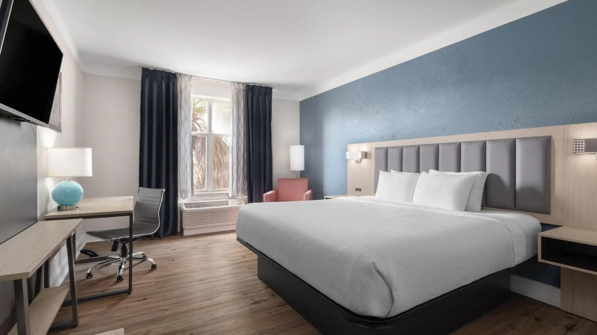 Wingate By Wyndham Savannah Gateway Отель 2*