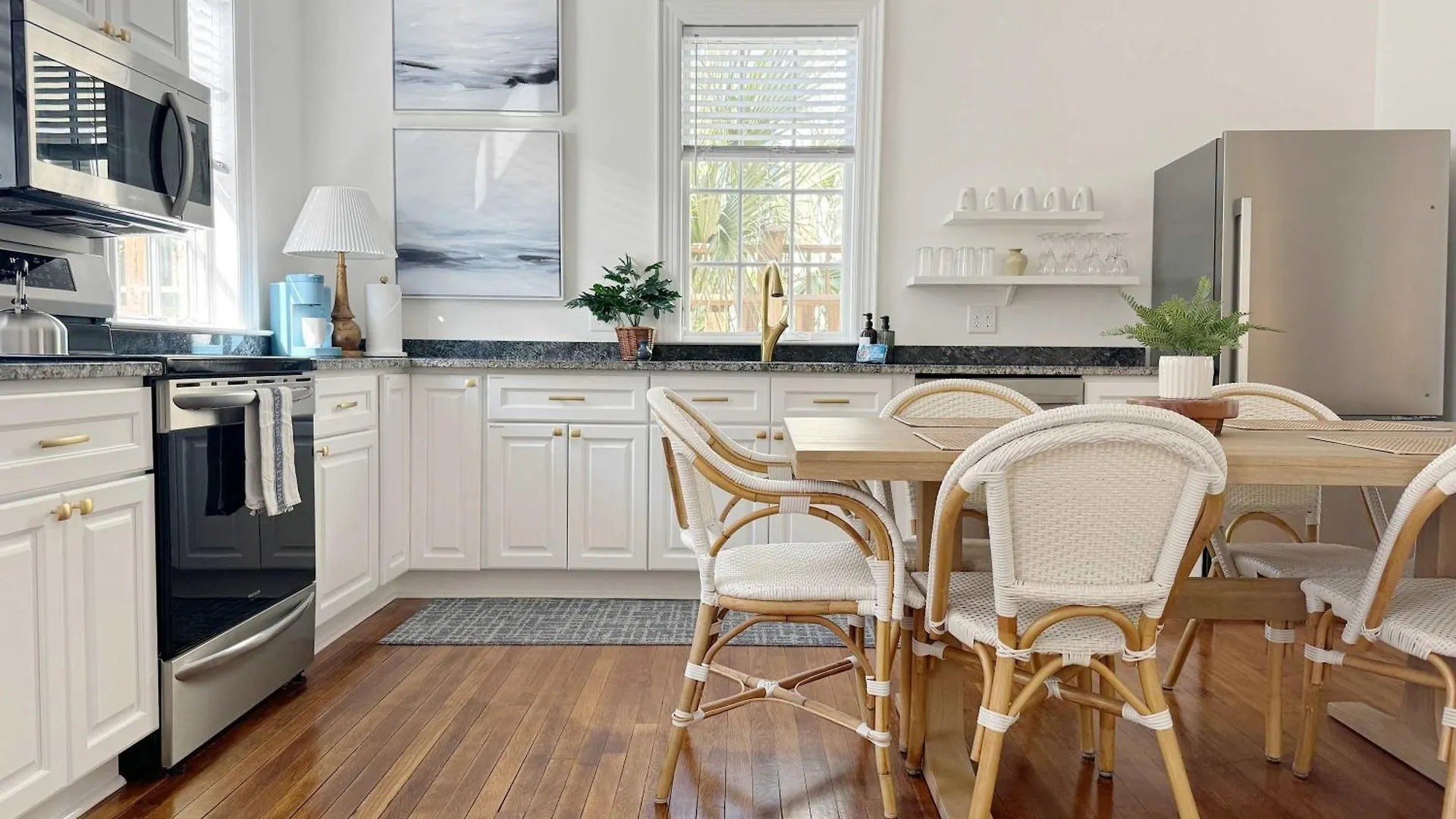Tatil Evi Spacious 3-floor Downtown Retreat - Prime Location Savannah