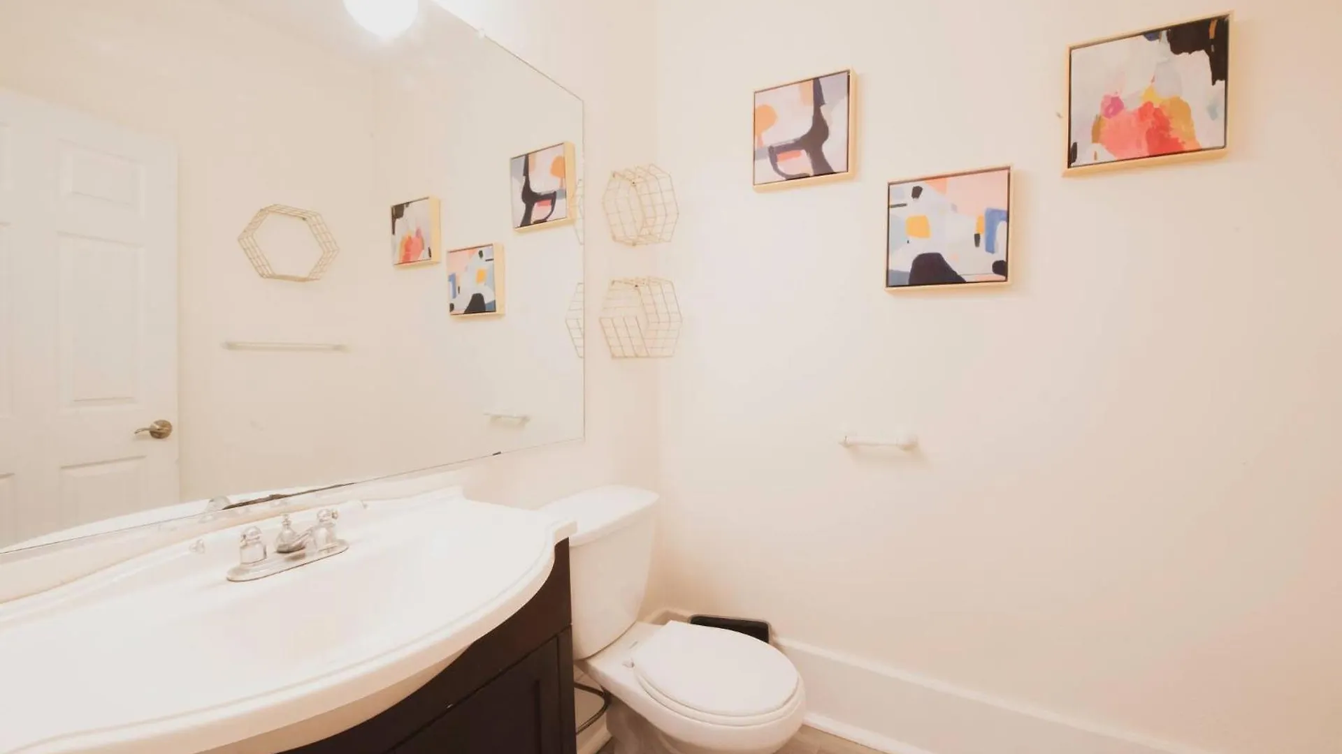 Starland District Gem Work Remotely Dogs Ok! * Savannah
