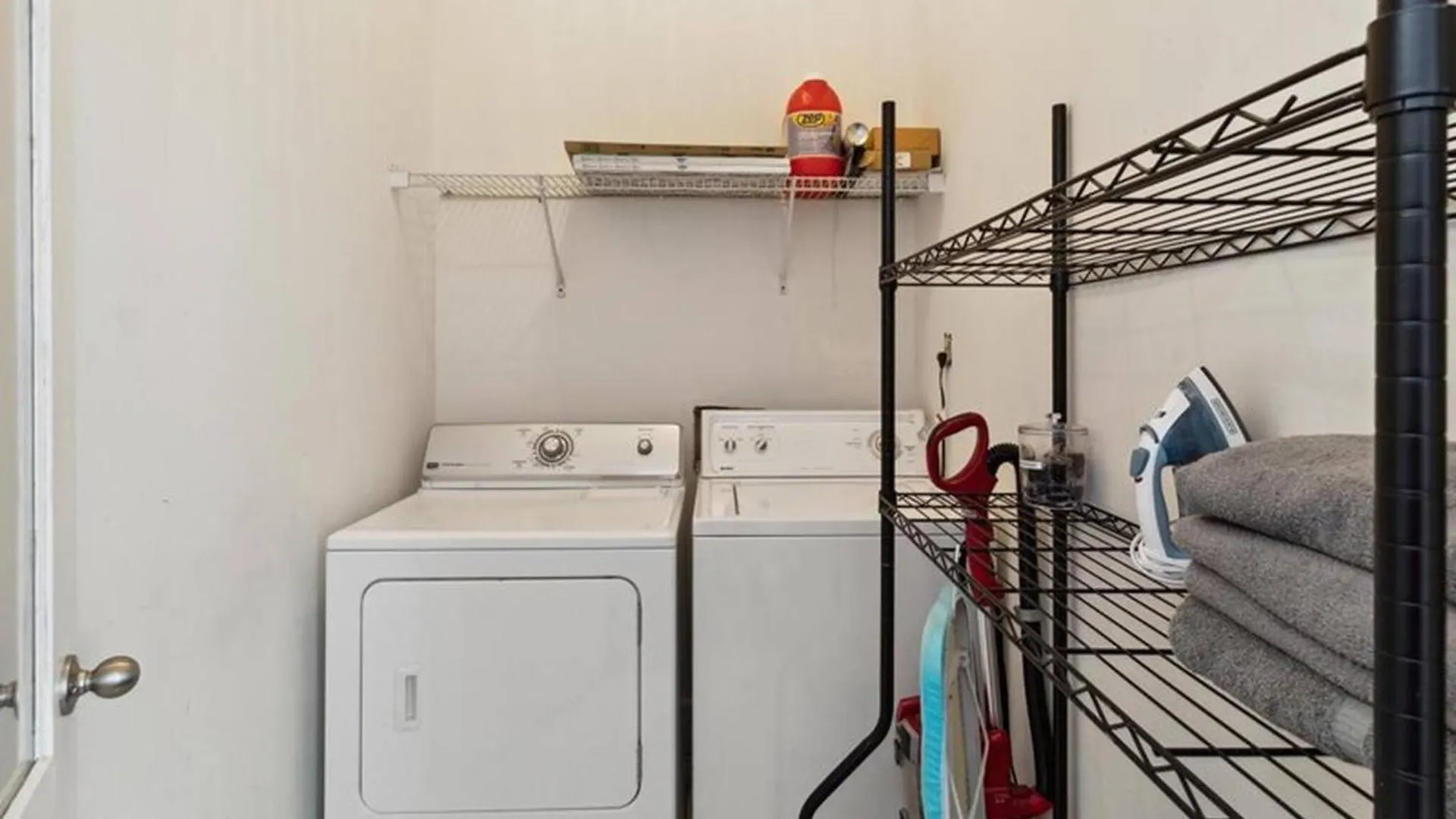 Great Starland District Place For Group Stays! Savannah