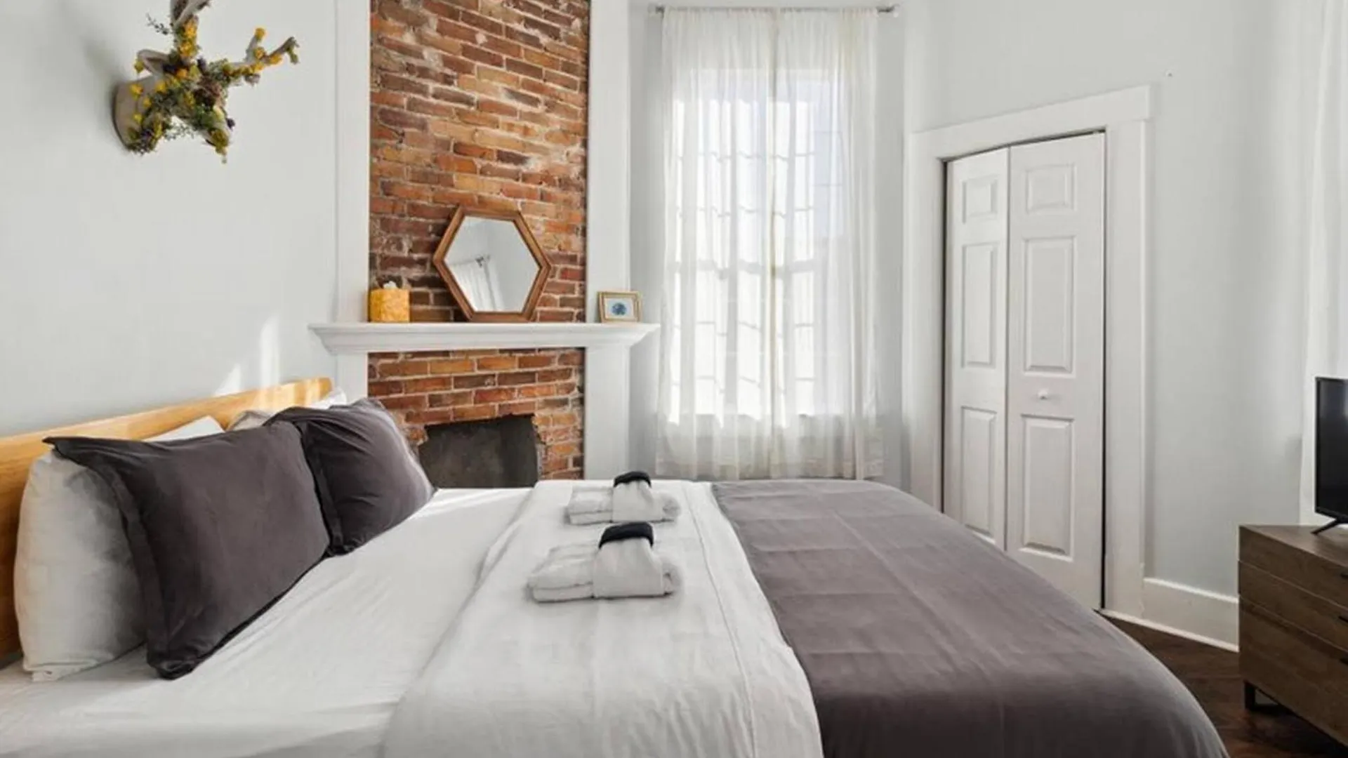 Private Duplex Sleeps 19 Starland District Casa vacanze