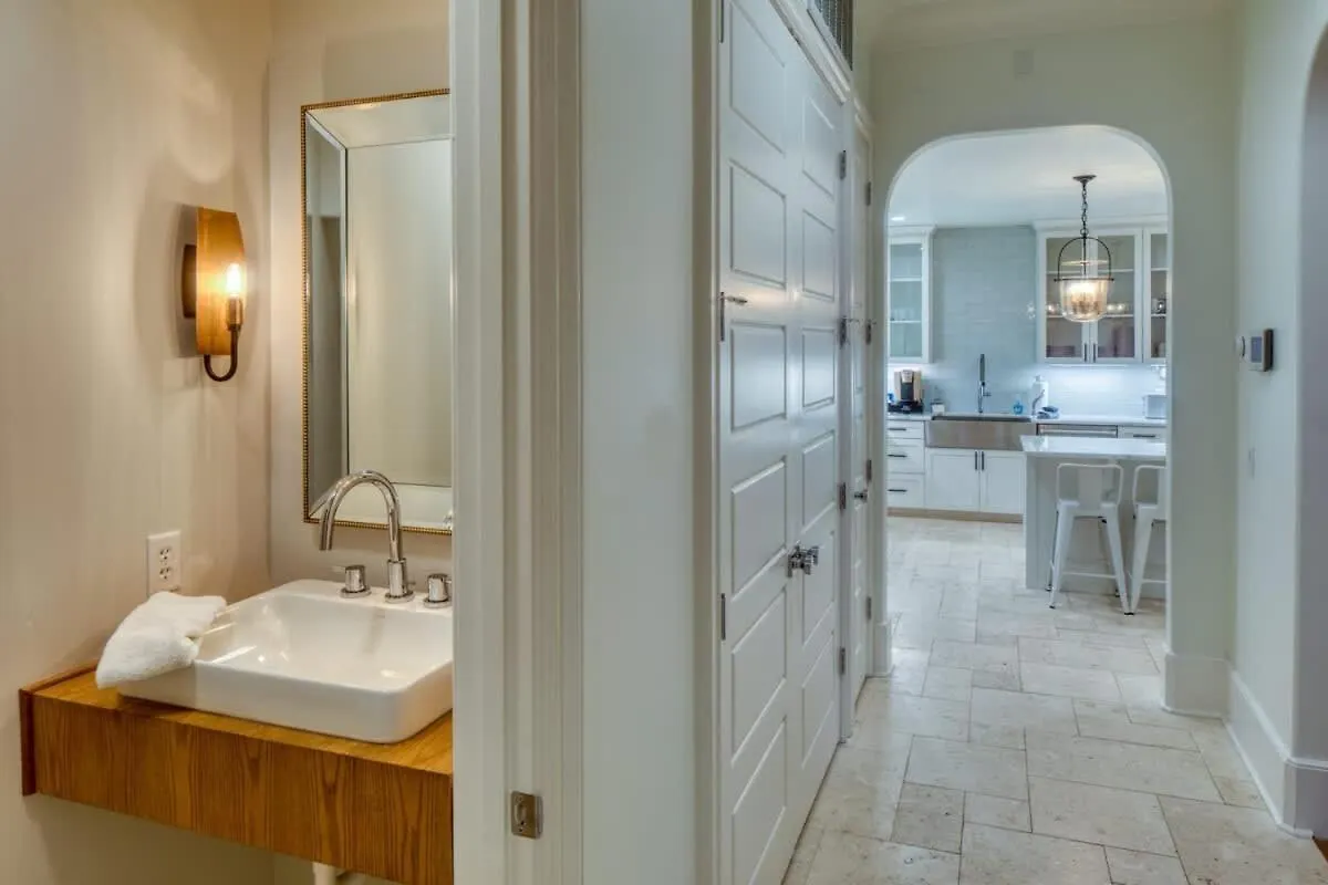 Updated Historic 3 Bedroom Walk Everywhere
