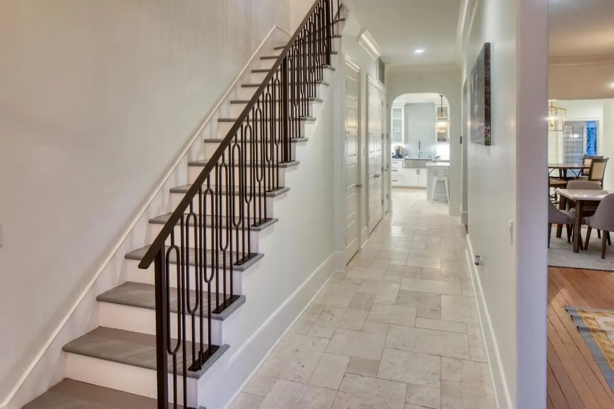 Updated Historic 3 Bedroom Walk Everywhere * 薩凡納