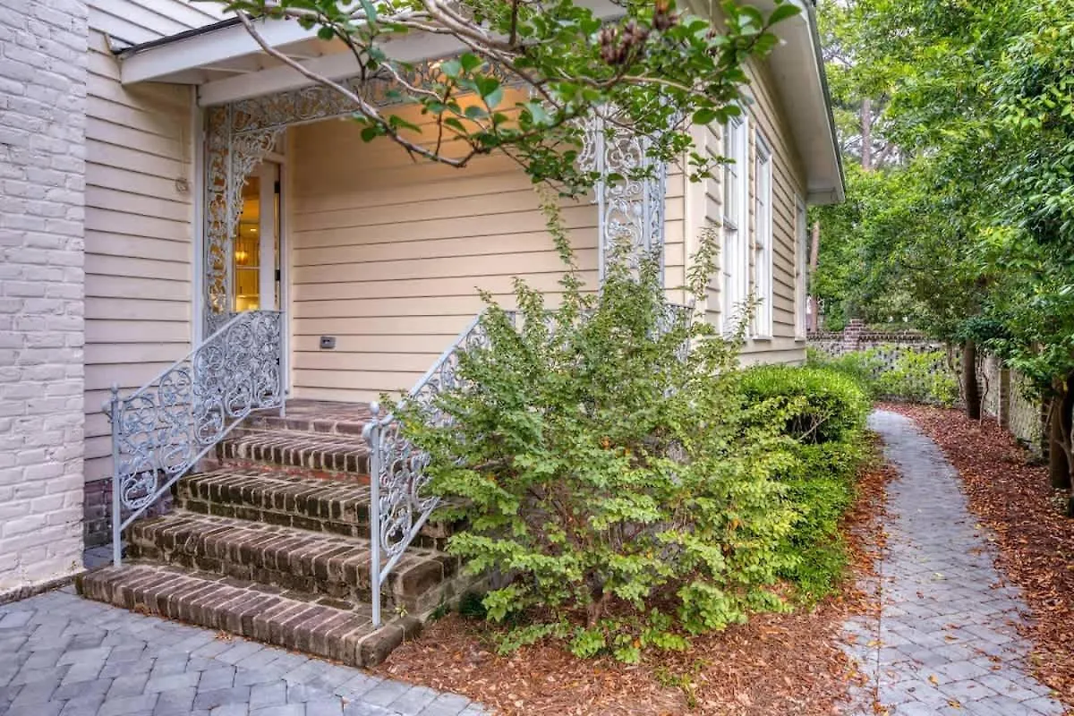 Updated Historic 3 Bedroom Walk Everywhere 别墅 薩凡納