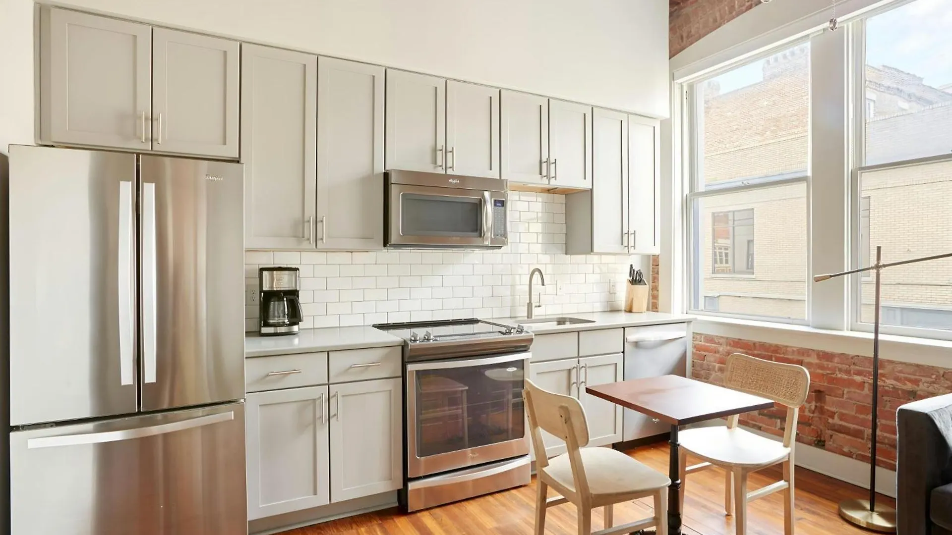 アパートホテル Sonder By Marriott Bonvoy The Drayton Historic District 3*