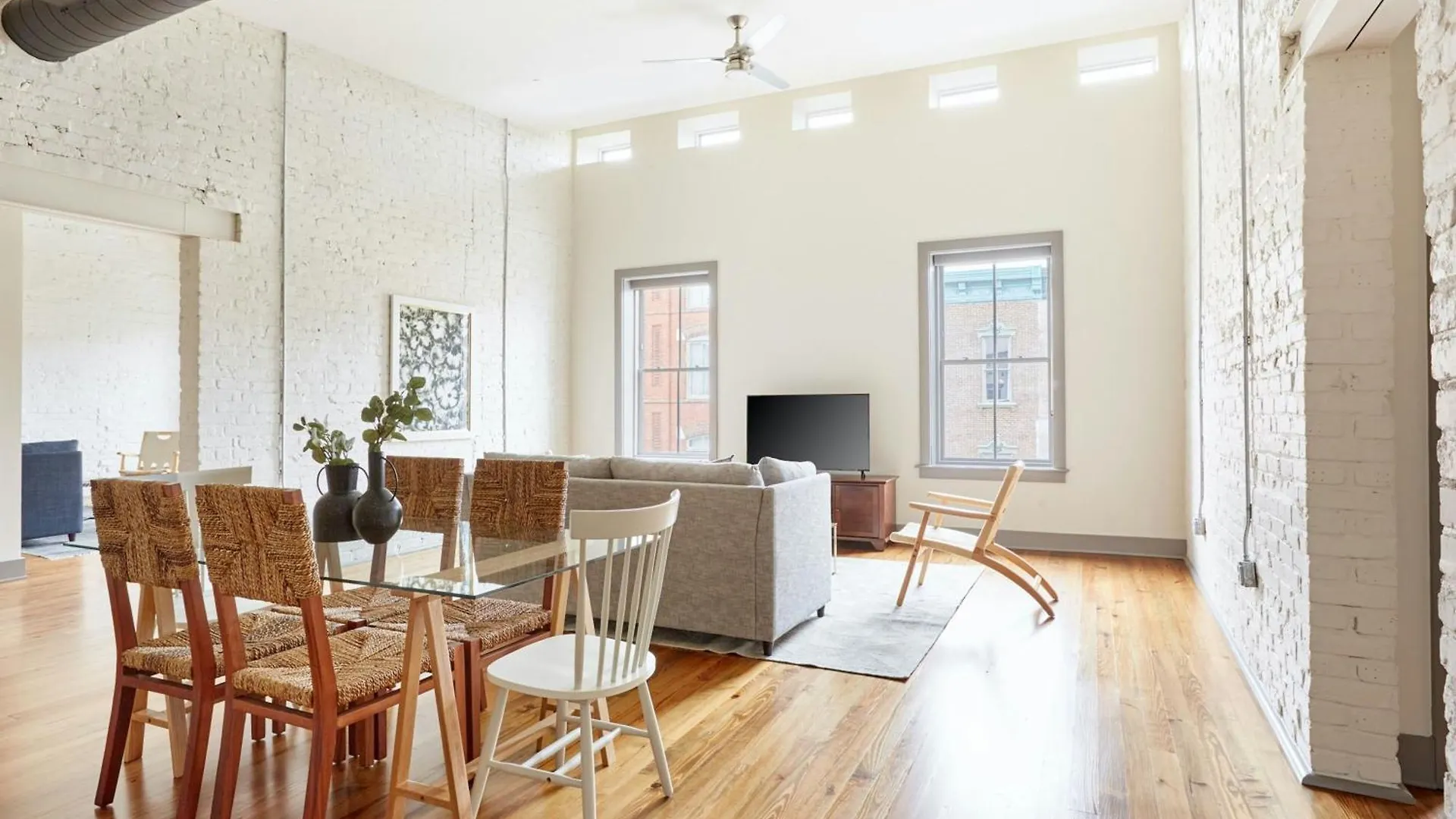 Sonder By Marriott Bonvoy The Broughton Historic District Aparthotel Savannah