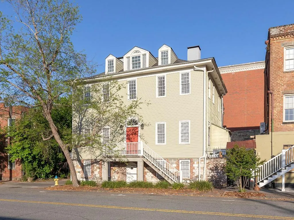 Habersham 3 * Savannah