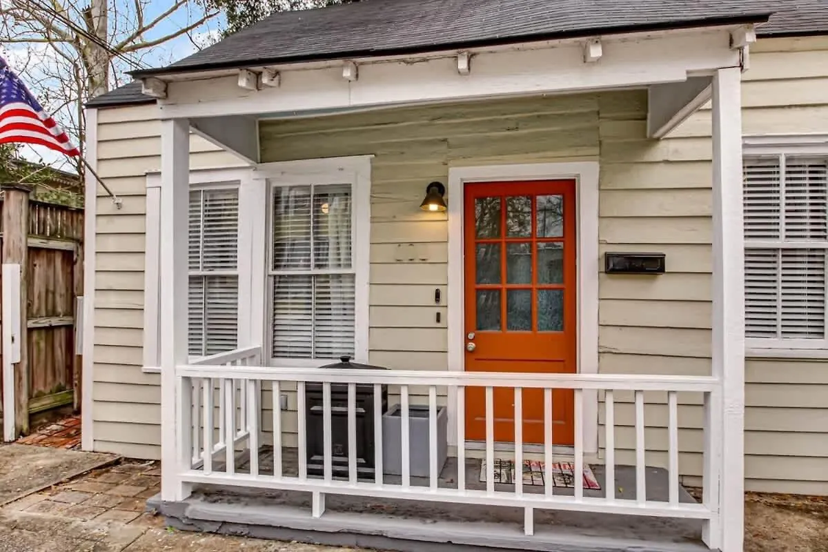 Hot Tubs - Dt Duplex - Two Blocks Off Forsyth Park