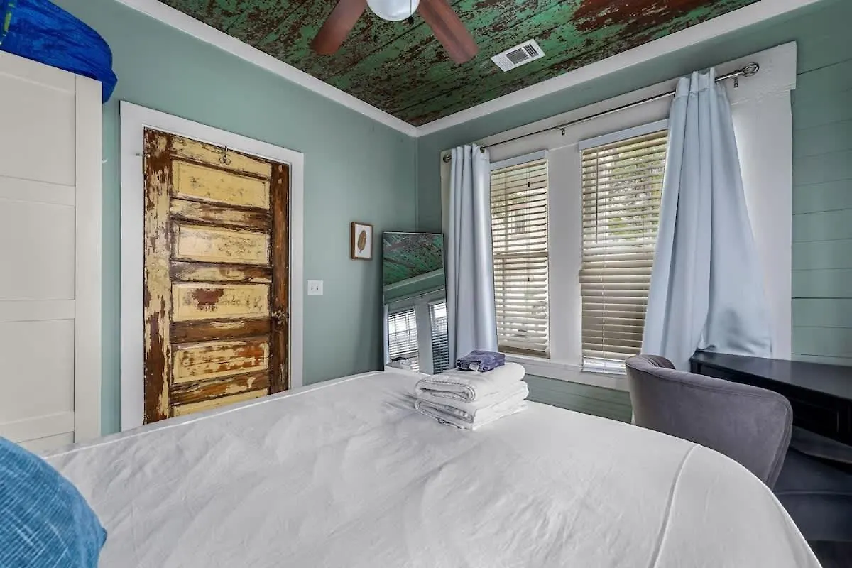 Hot Tubs - Dt Duplex - Two Blocks Off Forsyth Park Vakantiehuis Savannah