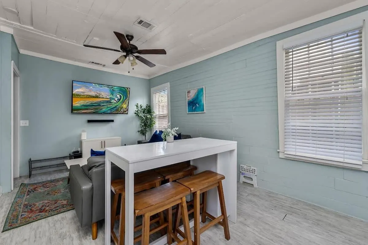 Hot Tubs - Dt Duplex - Two Blocks Off Forsyth Park Vakantiehuis Savannah
