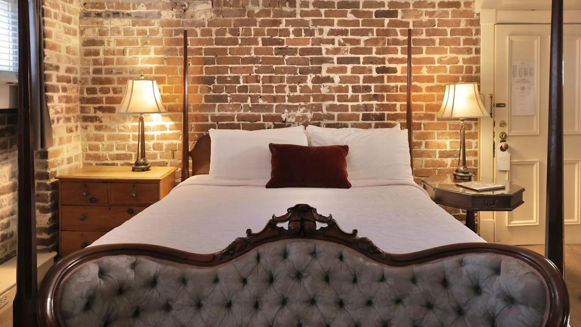 Foley House Bed & Breakfast Savannah