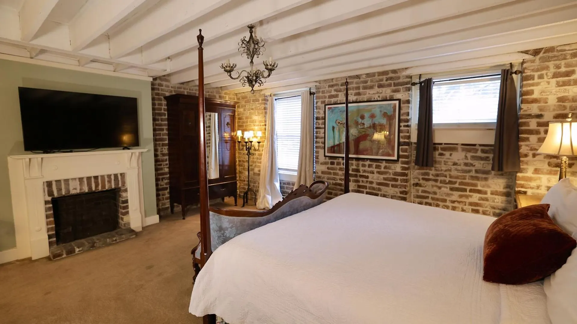 Foley House Bed & Breakfast