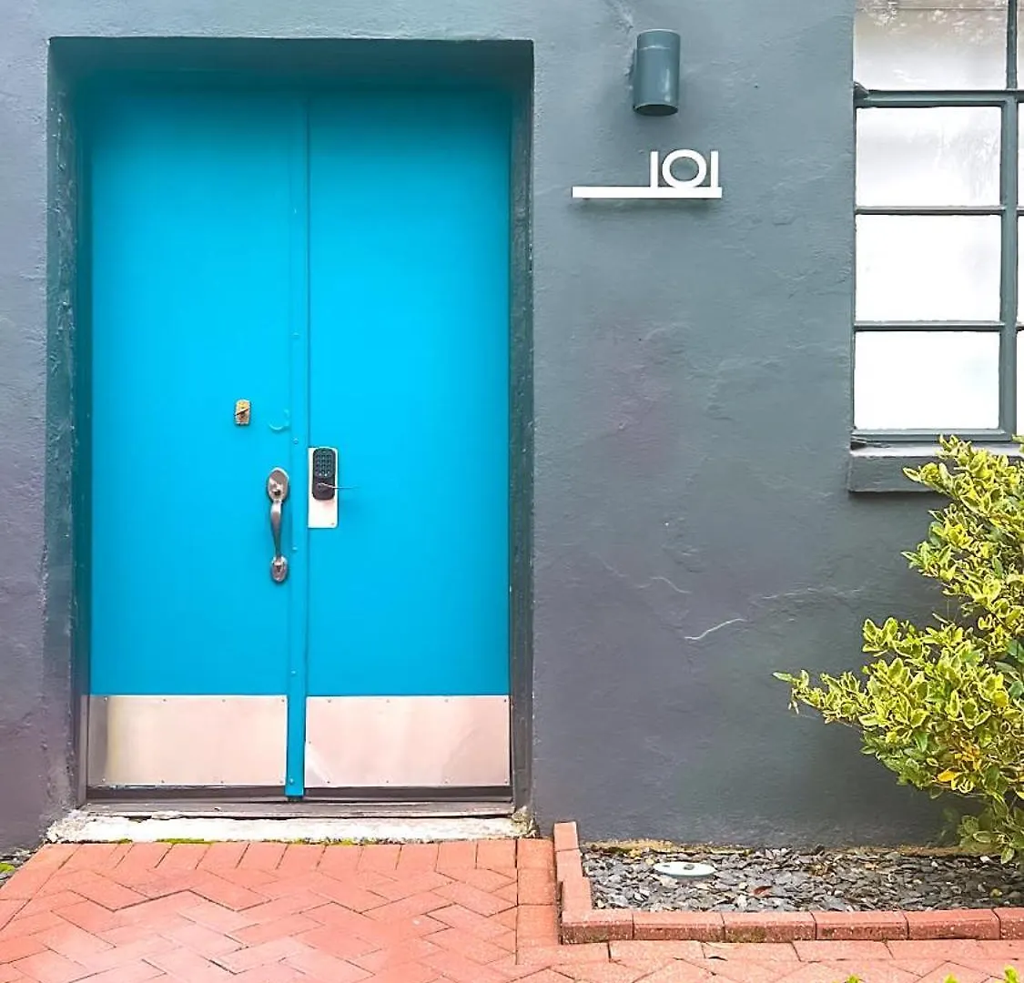 King And Queen 1st Floor Sleeps 6 * Savannah