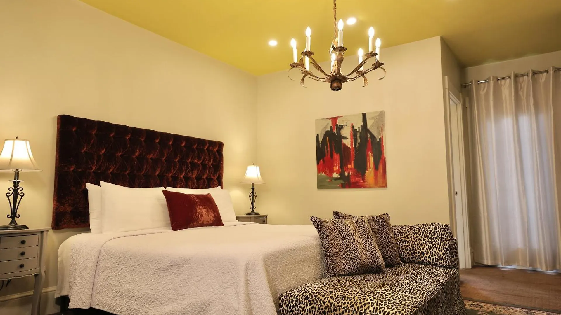 Foley House Bed & Breakfast 4*