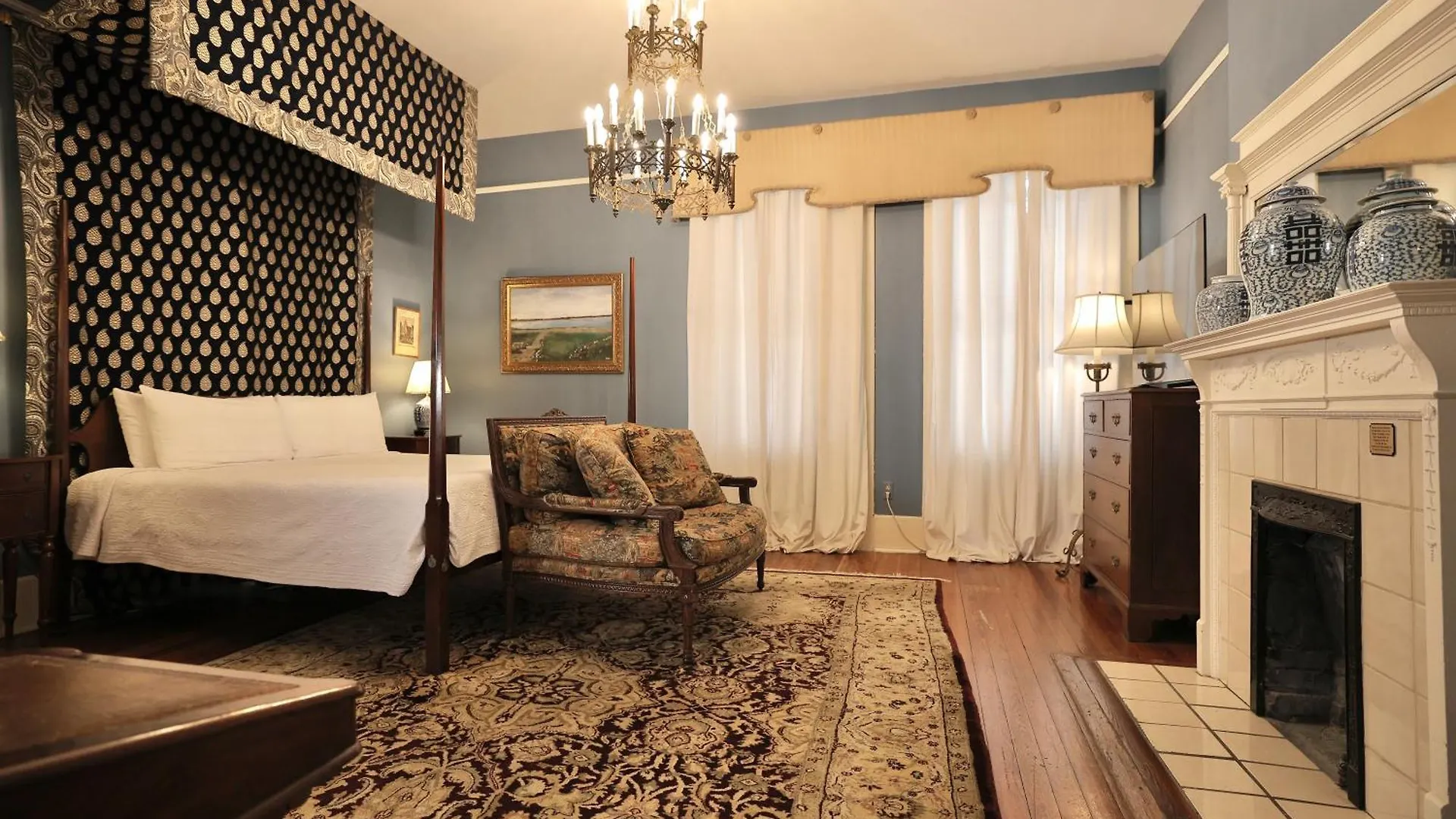 Foley House Bed & Breakfast