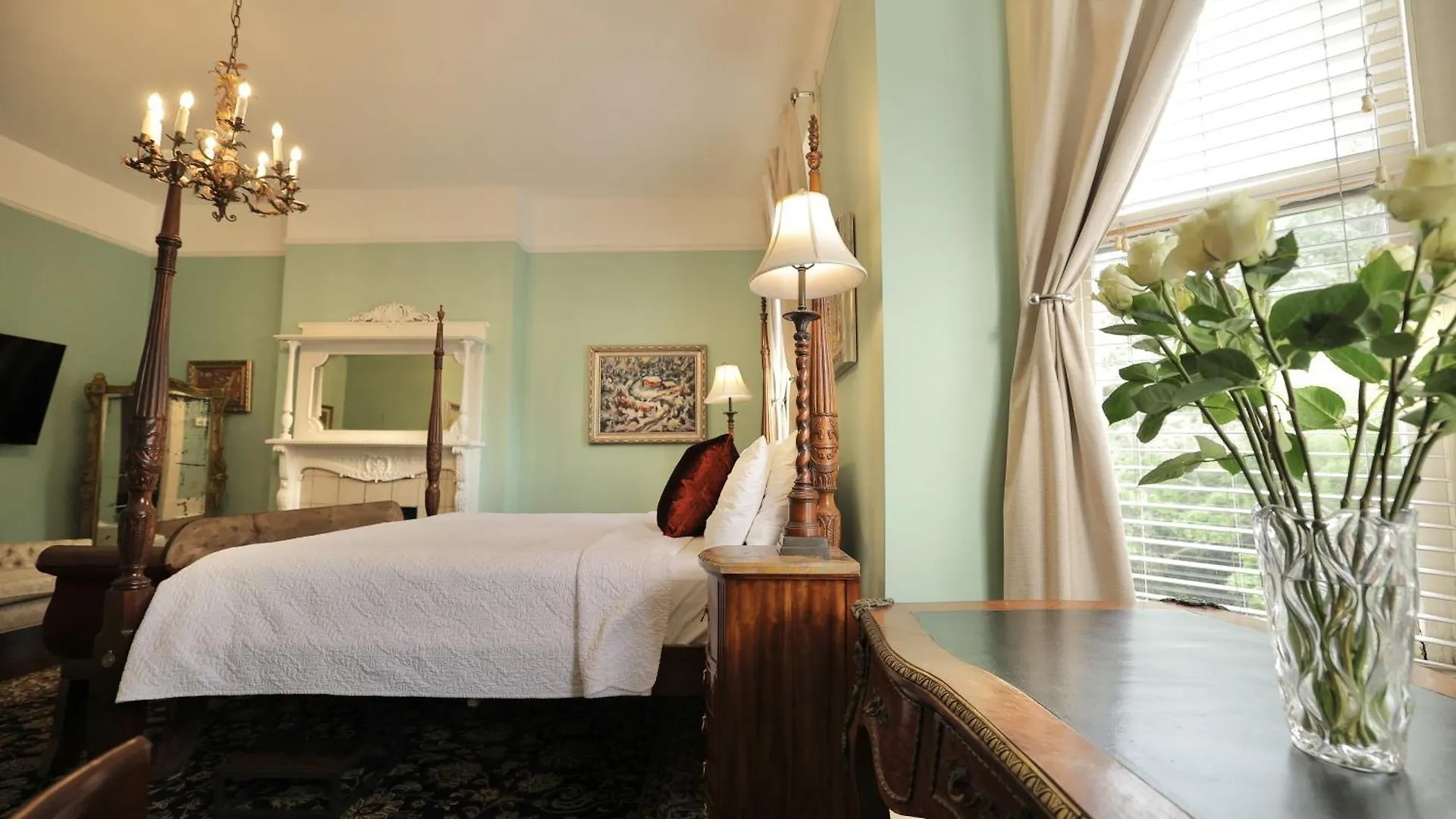 Bed & Breakfast Foley House