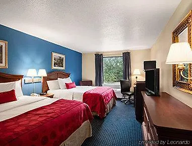 Hotel Cottonwood Savannah & Conference Center 3*
