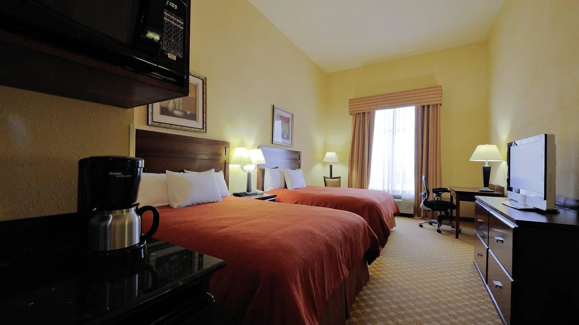 Country & By Radisson, Airport, Ga Hotel 3*