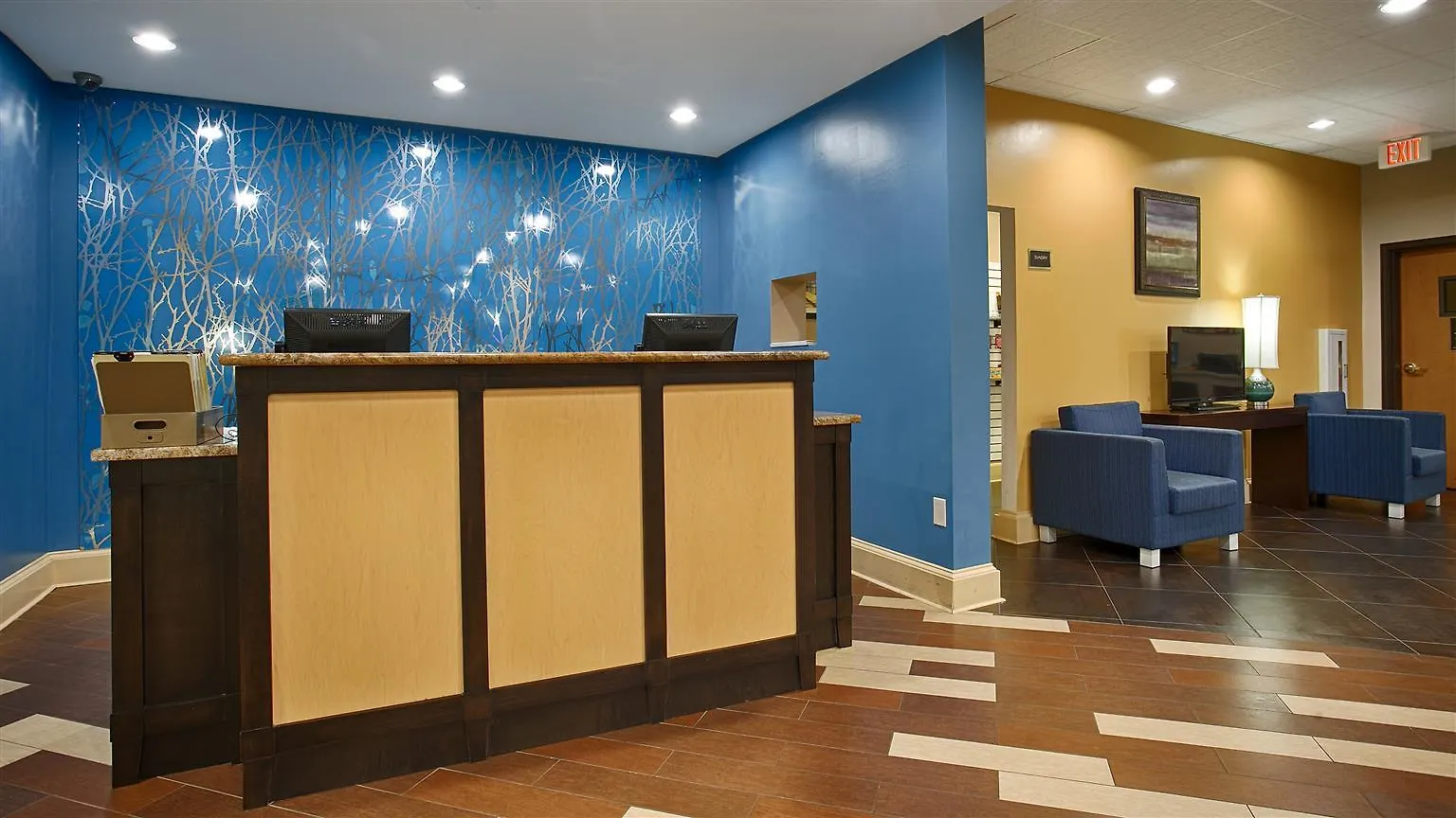 Western Savannah Airport Inn&suites