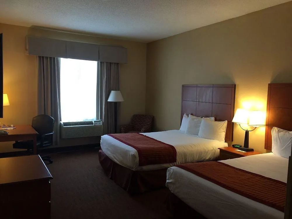 Baymont By Wyndham Savannah/garden Hotel Port Wentworth