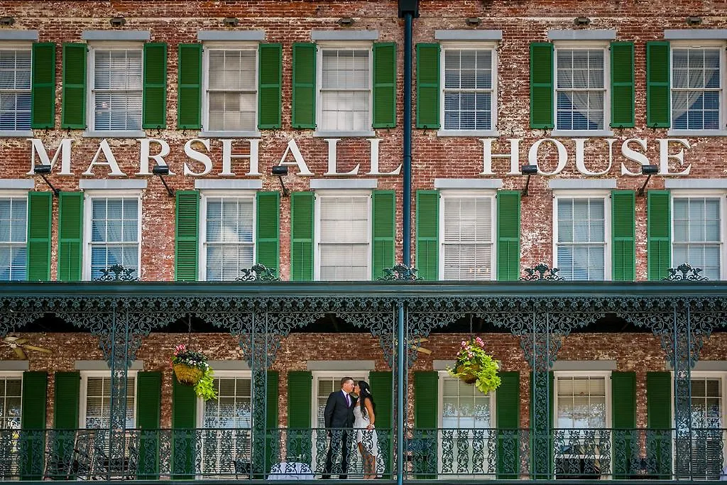 Hotel The Marshall House, Historic Of Collection