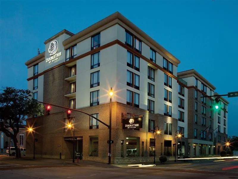 Doubletree By Hilton Historic Otel Savannah
