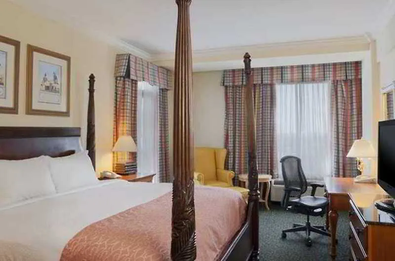 Doubletree By Hilton Historic 4*