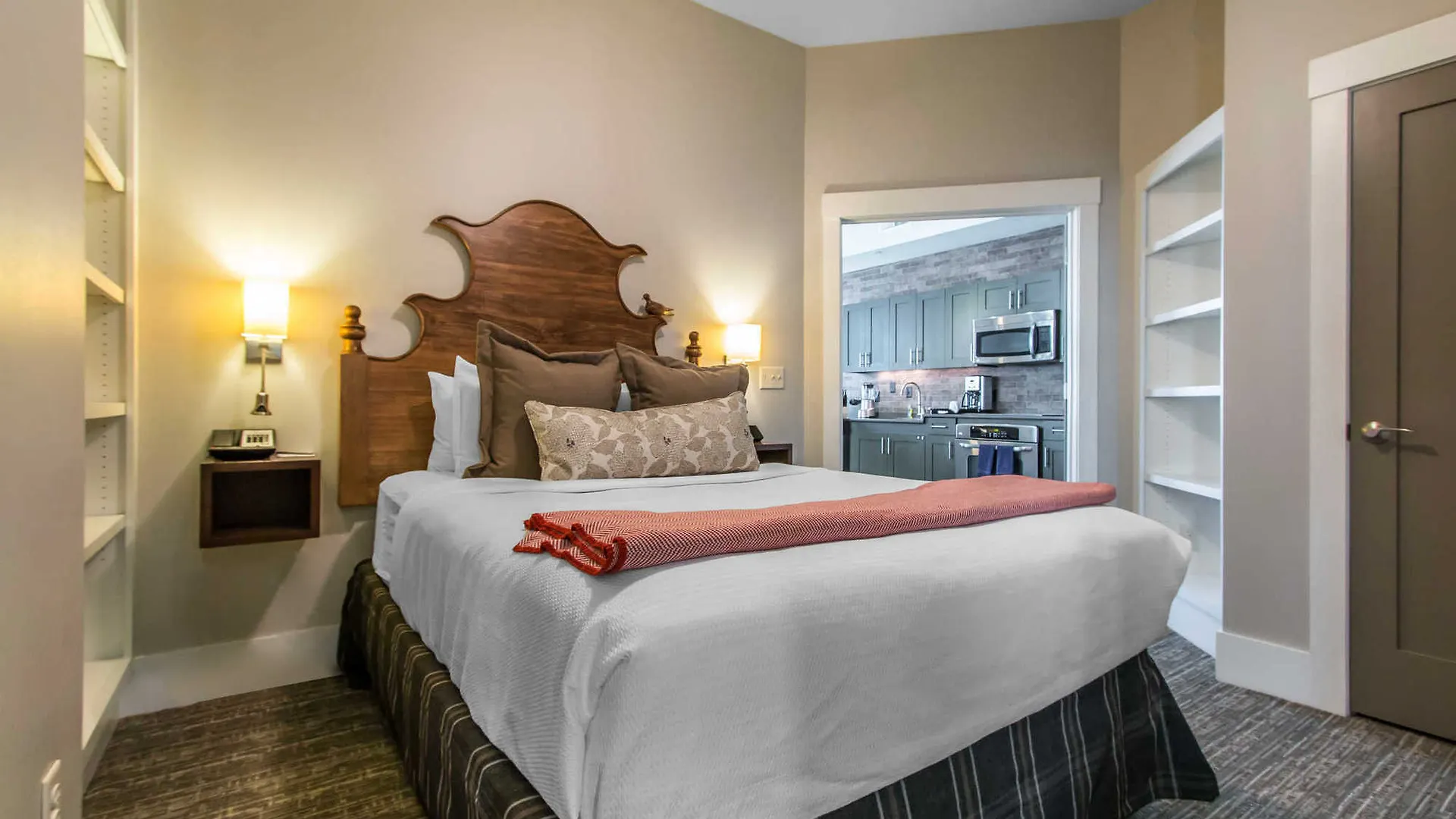 Bluegreen Vacations Homes At Ellis Square, Ascend Апарт-отель