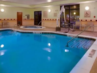 Springhill Airport 3*