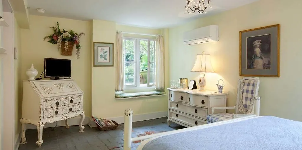 Couette-café Forsyth Park 4*