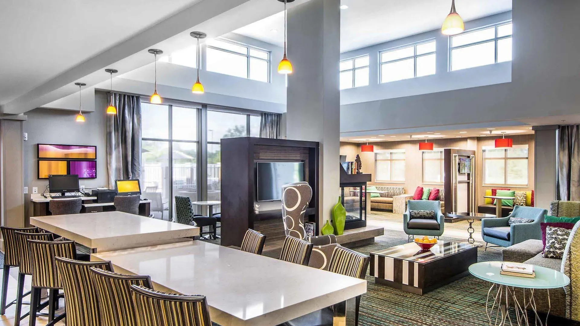 By Marriott Airport Savannah