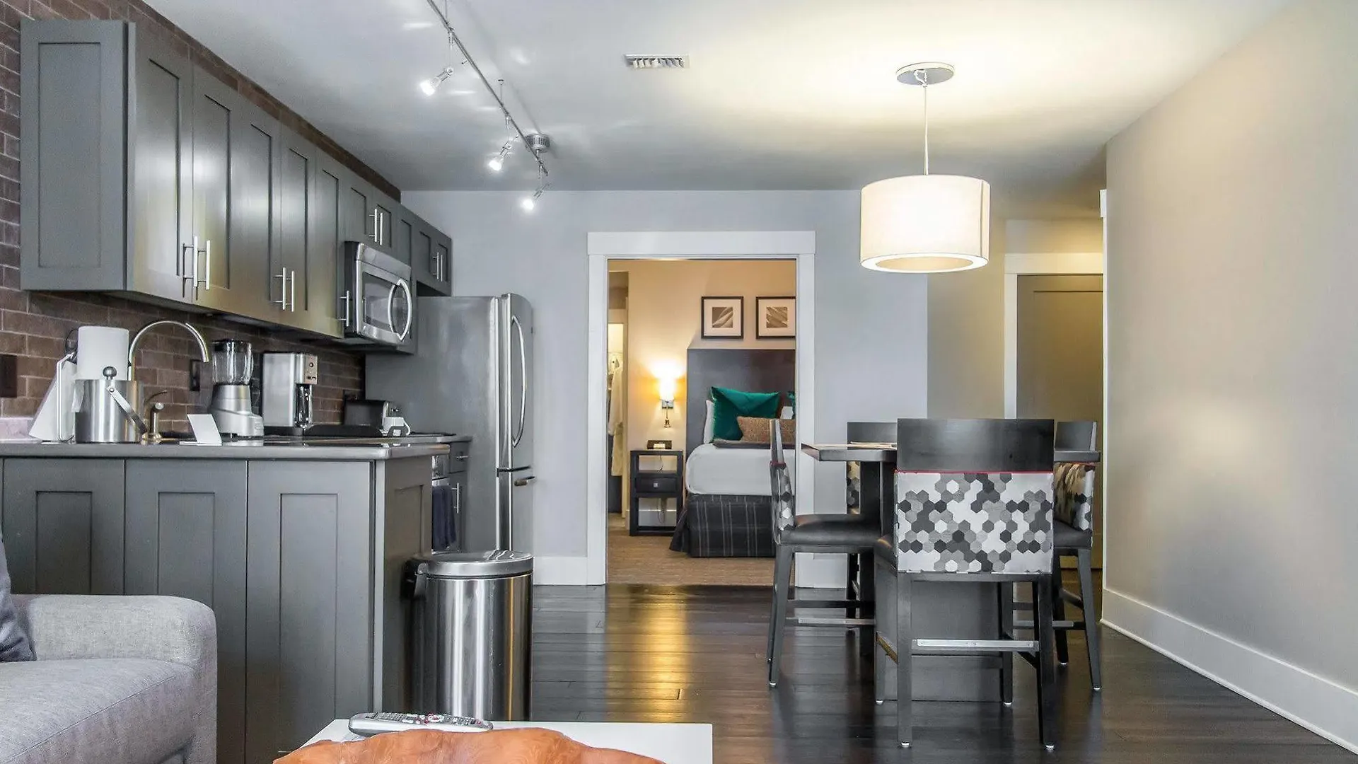 Bluegreen Vacations Homes At Ellis Square, Ascend Апарт-отель Саванна