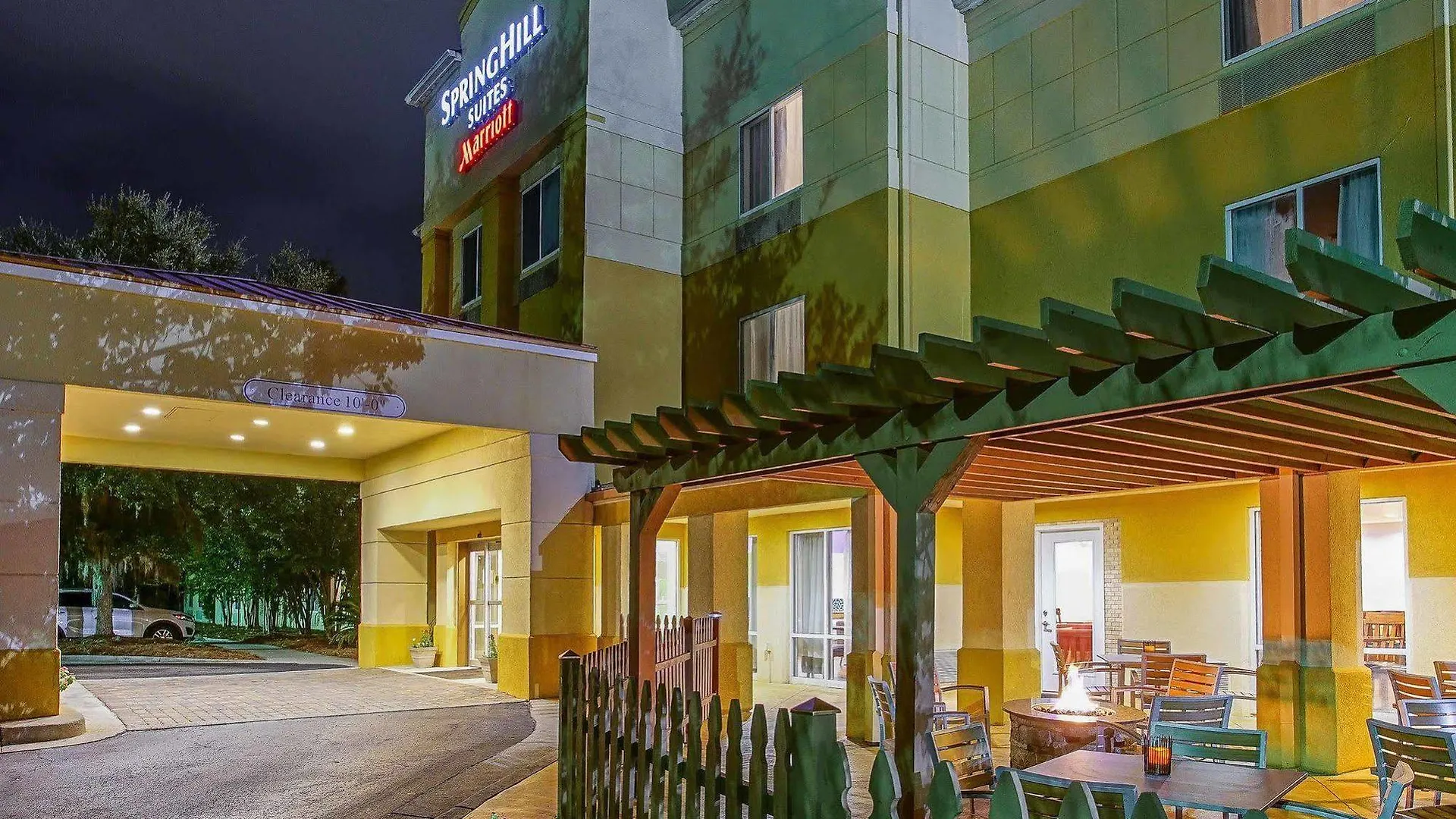Country & By Radisson, Southside Hotel 3*