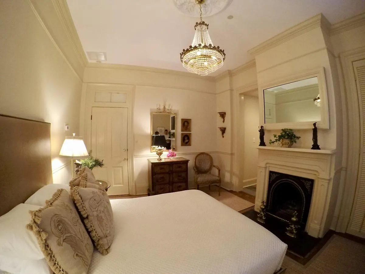 Catherine Ward House Bed & Breakfast Savannah