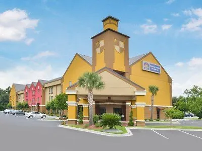 Western Savannah Airport Inn&suites