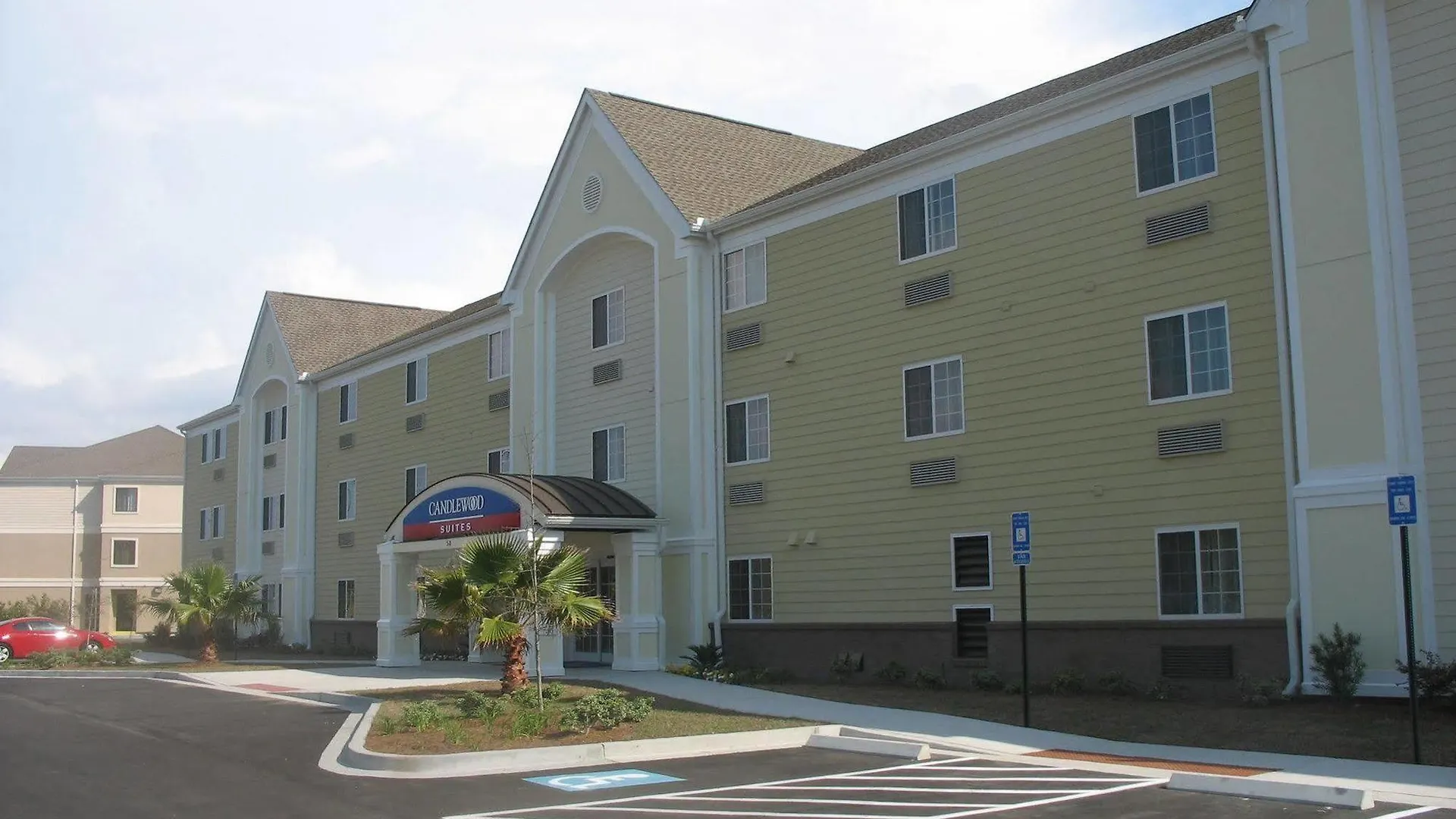 Candlewood Airport By Ihg Hotel Savannah