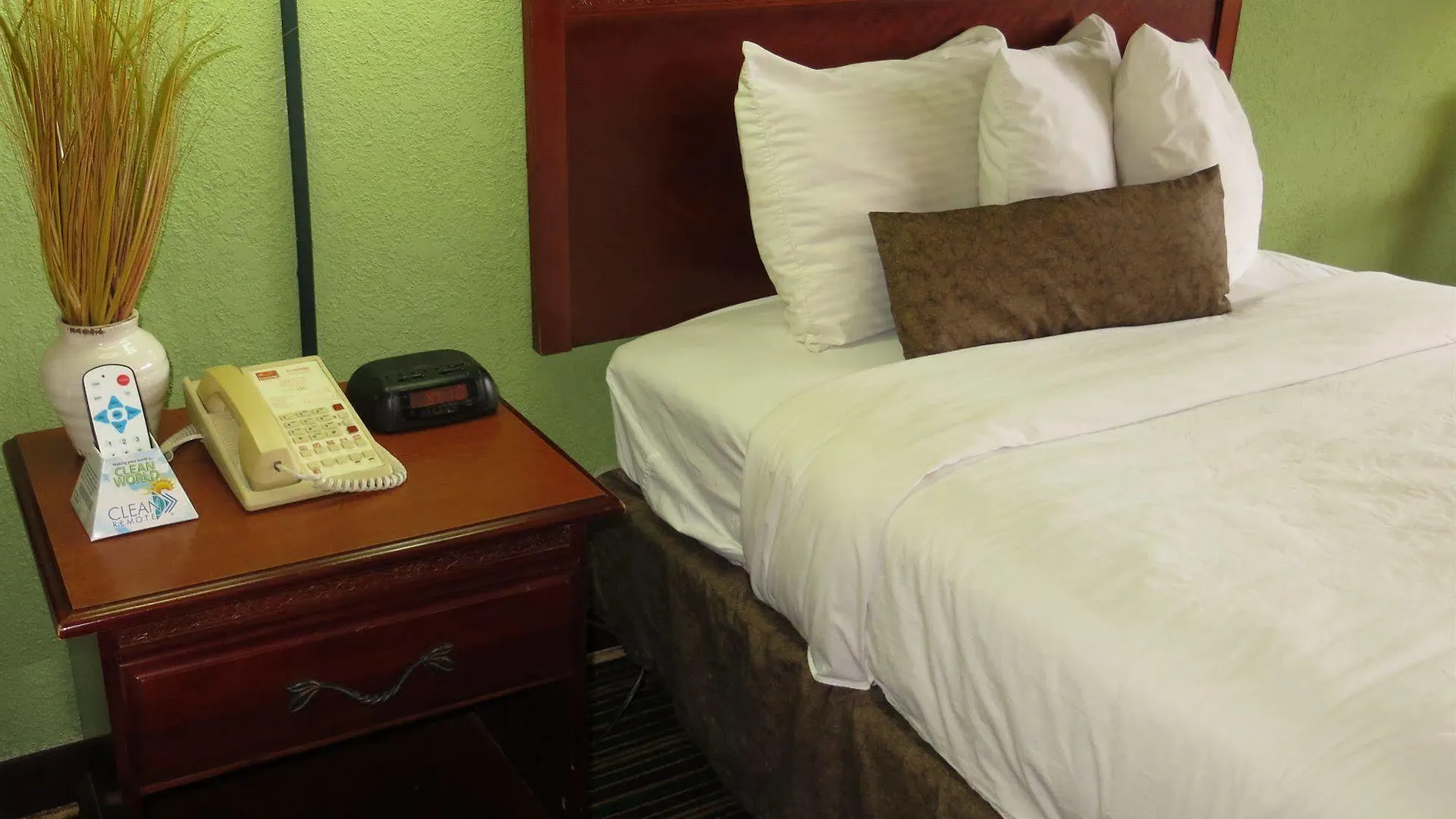 Econo Choice I 95 Savannah Gateway 24 Hour Fitness Center On Site Guest Laundry On Site Perkins Restaurant 3*