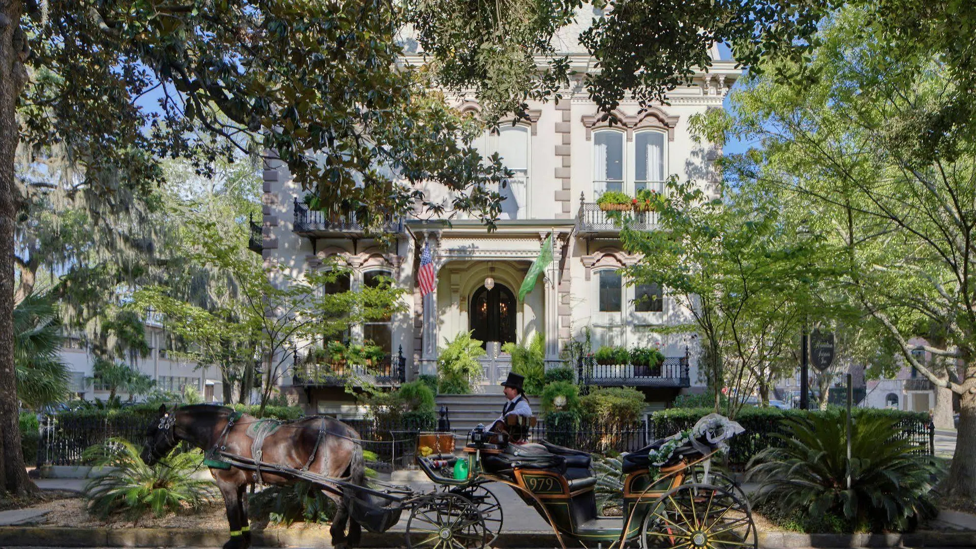 Inn Hamilton Turner
